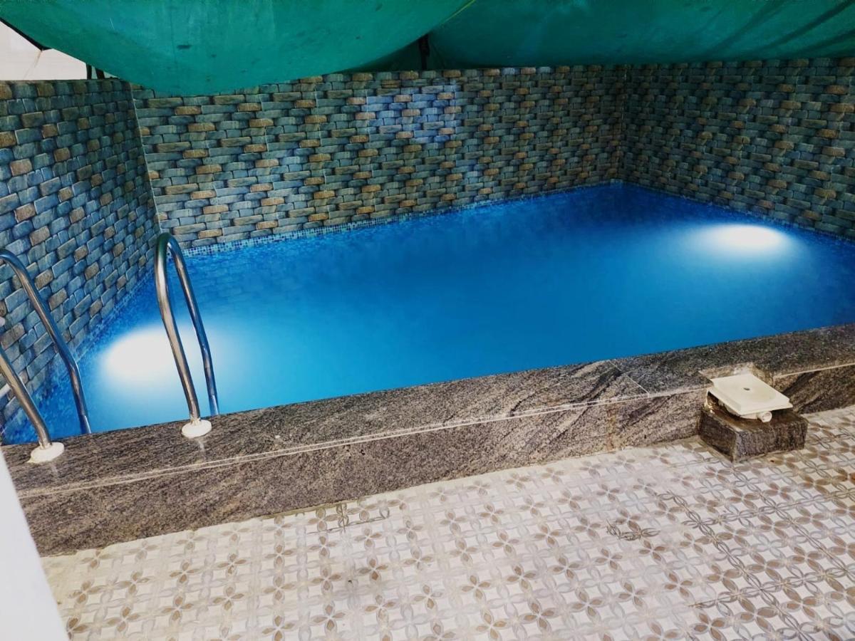 Swimming Pool View 3
